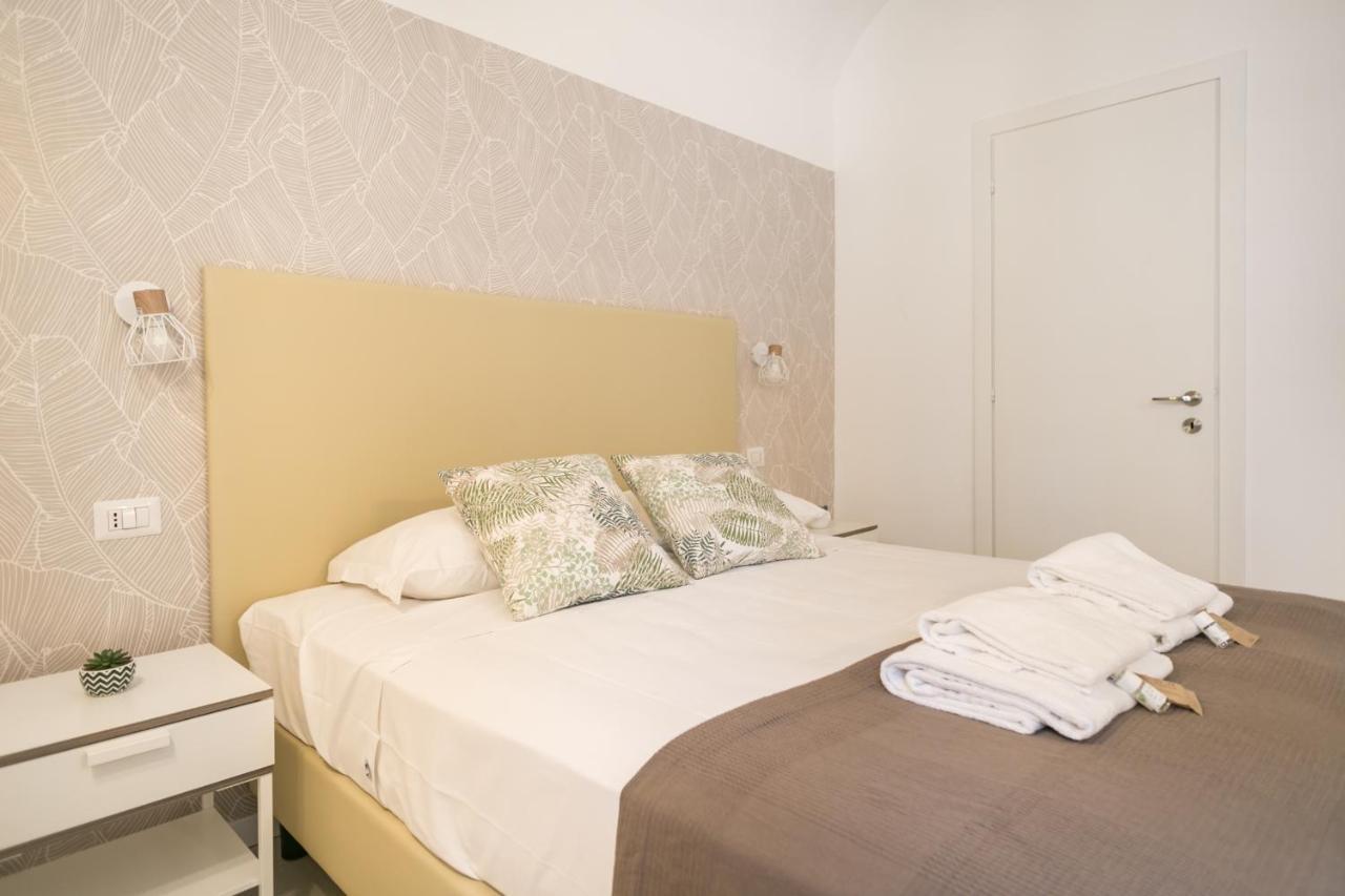 White Candia Guesthouse โรม ภายนอก รูปภาพ