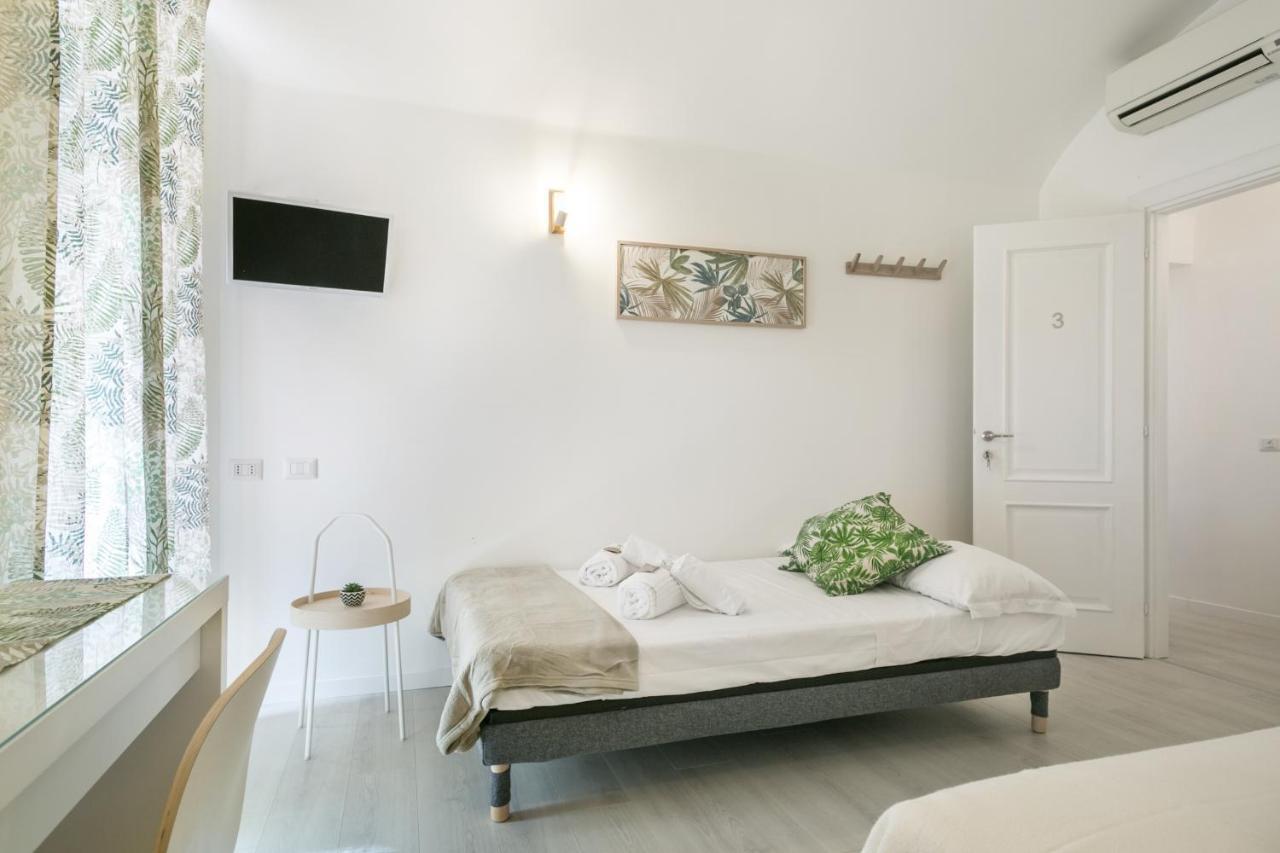White Candia Guesthouse โรม ภายนอก รูปภาพ